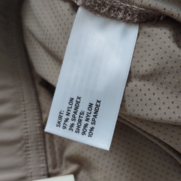 NWT Duluth Size 18 Mid Rise Dry On The Fly Improved Skort - Picture 14 of 15